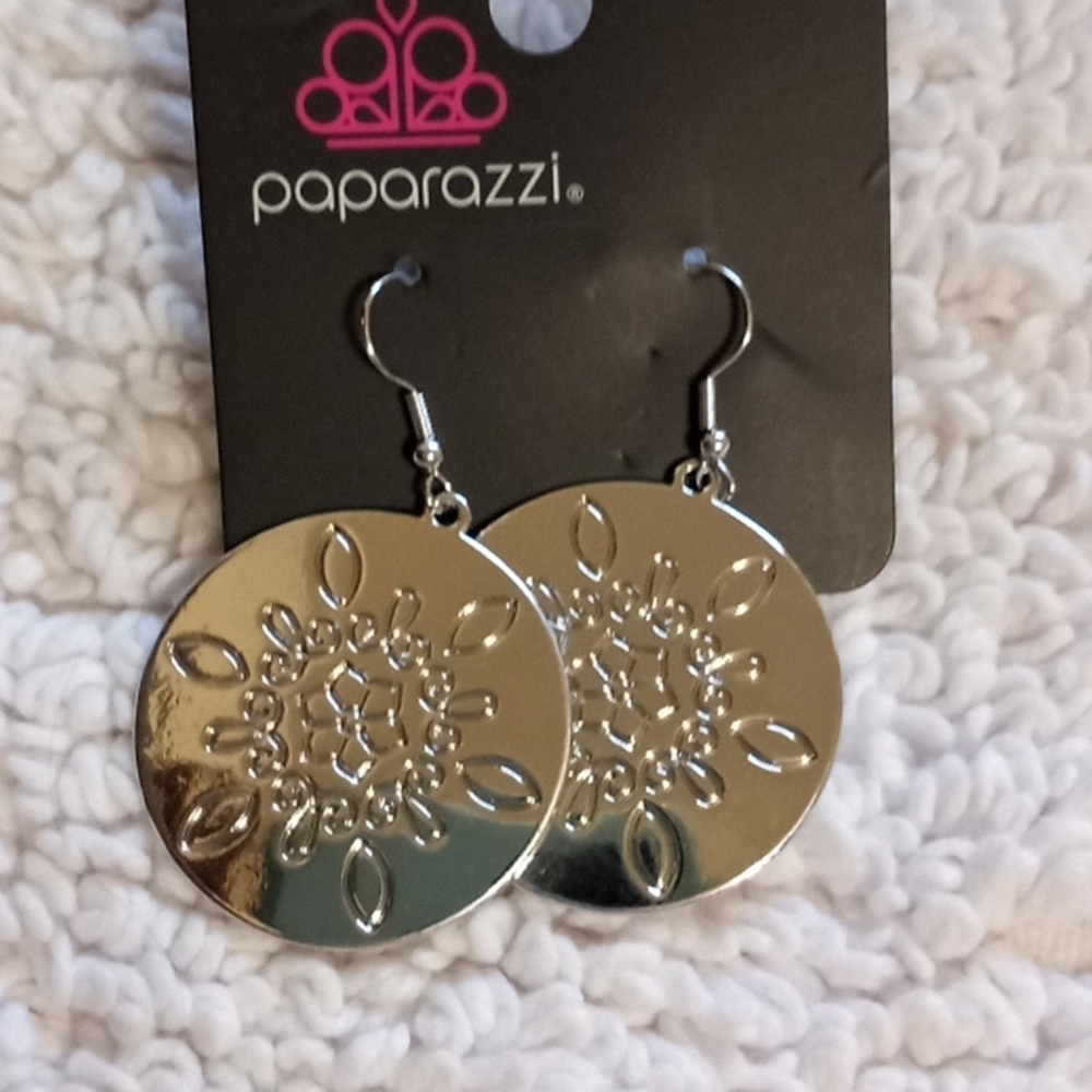 Tidal Taste Silver Earrings